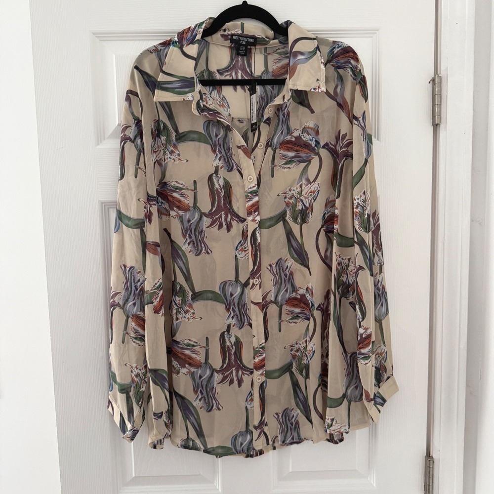 PrettyLittleThing 16 Top Floral Print Sheer Button Up Shirt 1x Career Classy Tan